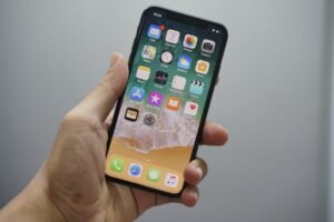 Apple iPhone 12 64GB Midnight Unlocked