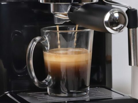 Espresso Coffee Machine — Fully Descaled