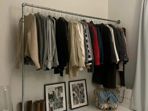 Industrial Galvanised Pipe Clothing Rack – Freestanding Garment Rail