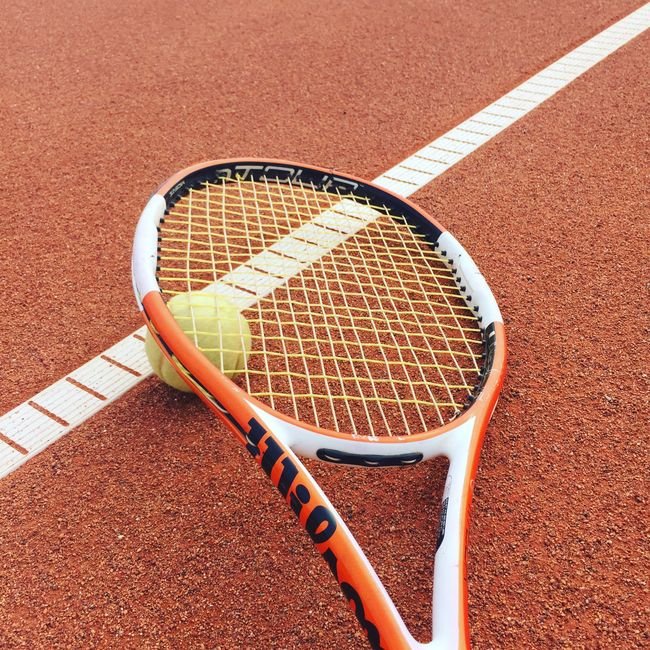 Tennis Racket + Protective Cover — Grip 3