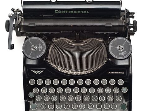 Vintage Continental Manual Typewriter — Working