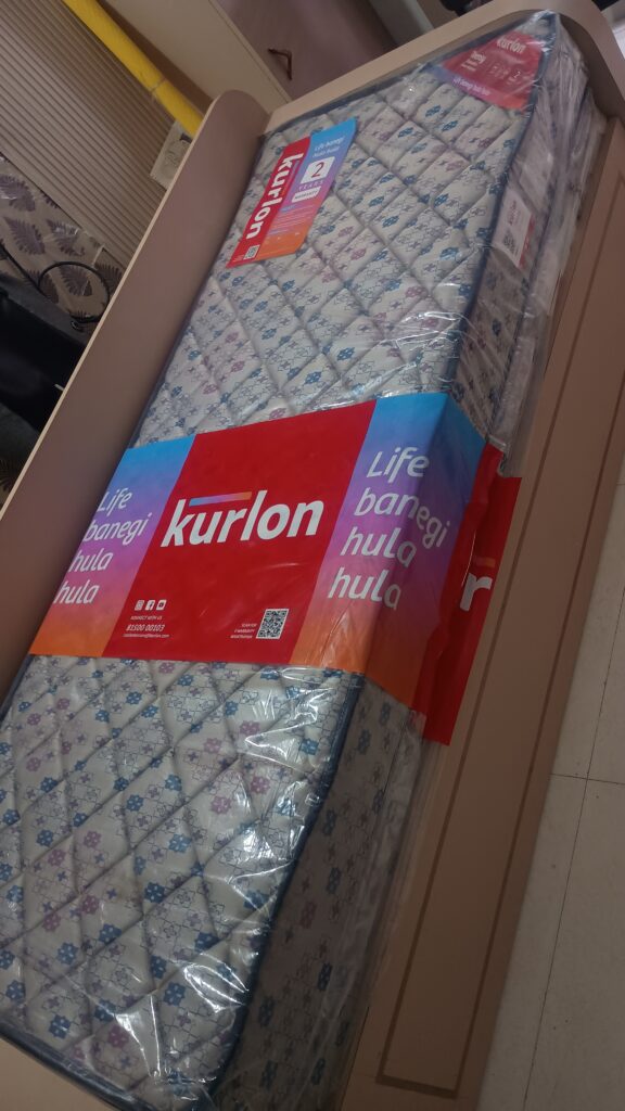 Kurlon teensy essential foam mattress