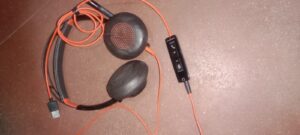 Usb Wired Headphones with mic and controls for laptops