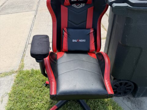 Gaming chair