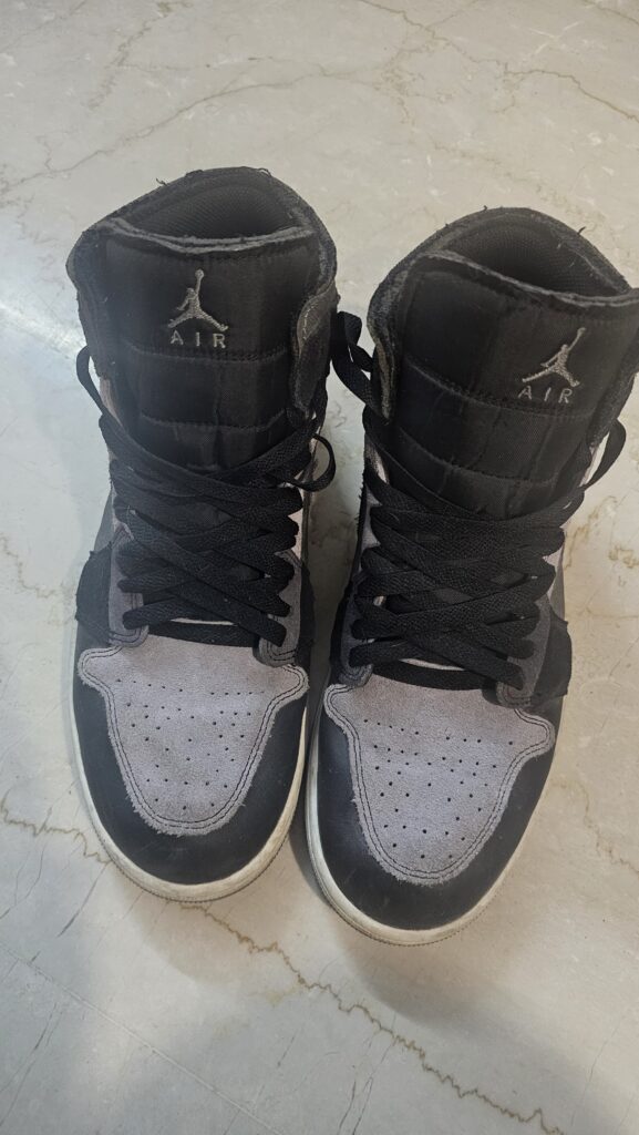 Jordan 1 Mid SE Craft “Inside Out” Black