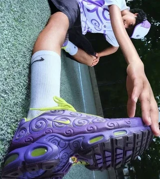 Nike Air Max Plus “Devil Fruits/Gomu