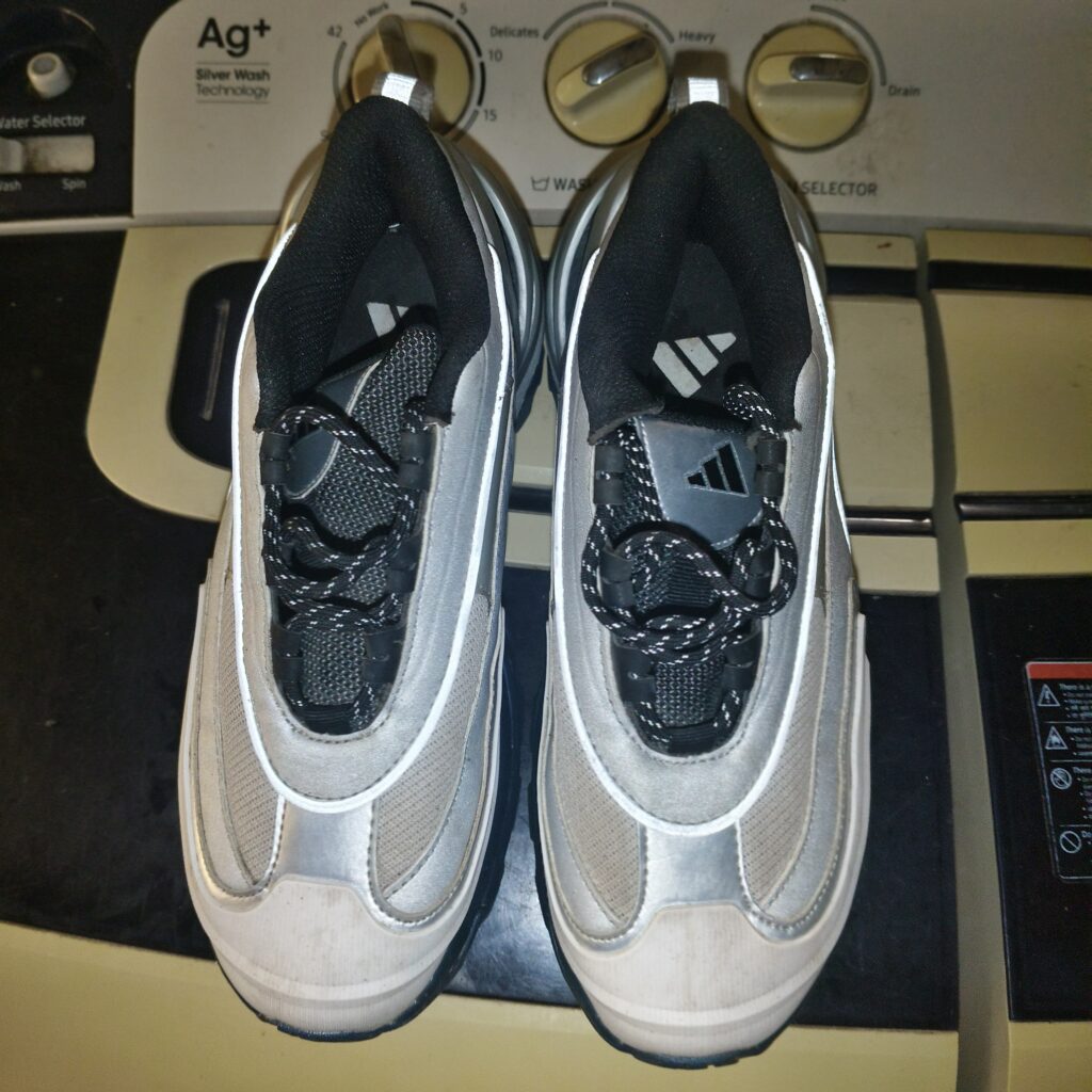 Adidas OZ adiPRENE Sneakers – Almost New | Size US 8