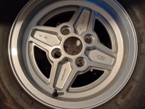 Genuine ford alloys wheels