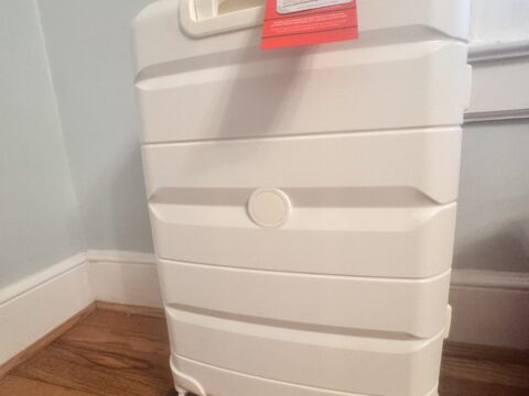 SOMAGO 3-piece White Hardshell Luggage Set – Medium checked bag, carry-on, & makeup case