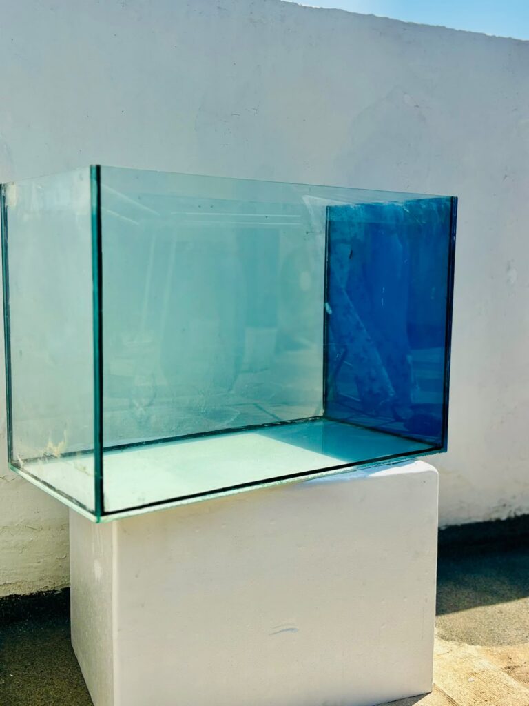 FISH TANKS FOR SALE – GOOD CONDITION – ABU DHABI